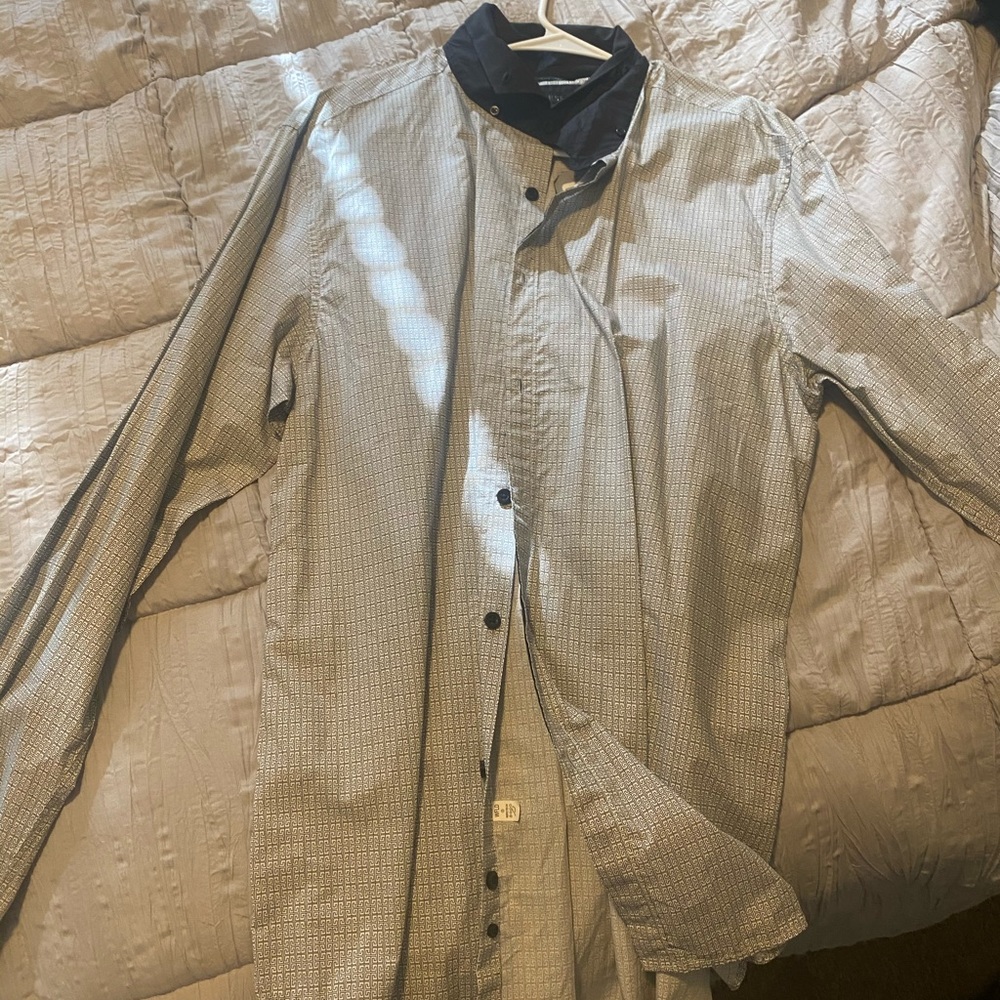 Dress shirt